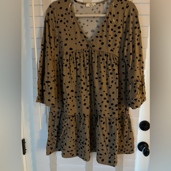 Pebble print long sleeve dress - Picture 2 of 4
